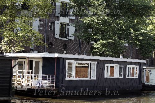 Amsterdam 18 augustus 2005
Woonboot van Chris Tates in Amsterdam