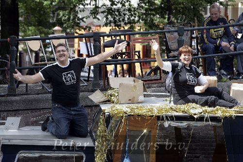Amsterdam 6 augustus 2005
Gay parade door de grachten van Amsterdam.
Henk krol en Cindy de Koning
