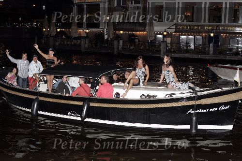 Amsterdam 6 augustus 2005
Connie Breukhoven optreden op de Gay Parade.
Connie op sloep