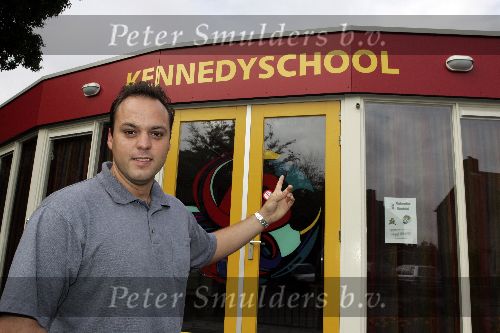 Fijnaart 23 augustus 2005
Christiaan Bauer voor het eerst naar school met broer Jan en Frans Bauer en Mariska. Frans voor zijn vroegere school