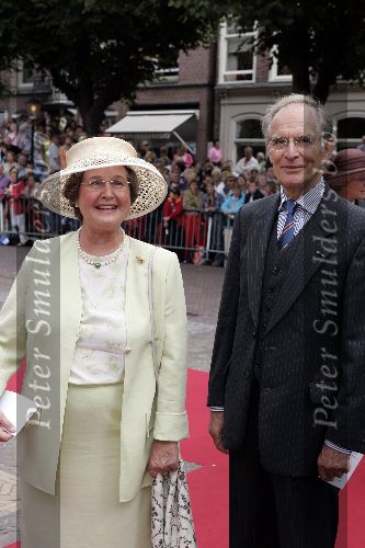 Noordwijk 27 augustus 2005
Trouwen Prins Pieter Christiaan en Anita v Eijk.
Hofdame koningin met man