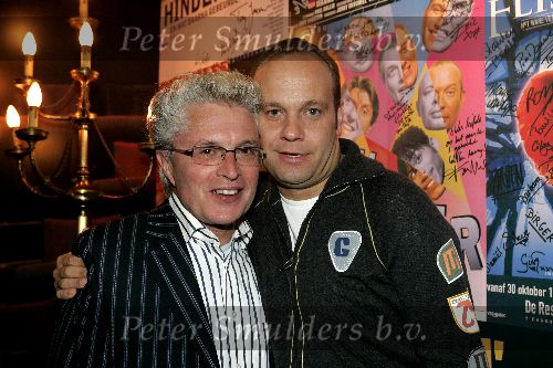 Amsterdam 9 augustus 2005
Persconferentie Beauty & the Beast.
Carlo Boszhard  en Jacques d Ancona