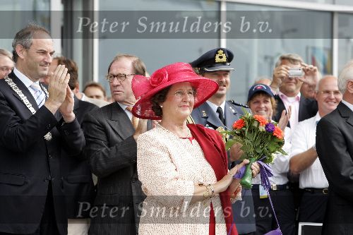 Amsterdam 20 augustus 2005
Koningin Beatrix doopt Beatrix catemaran voor het prinses Beatrix fonds op Sail 2005. Job Cohen