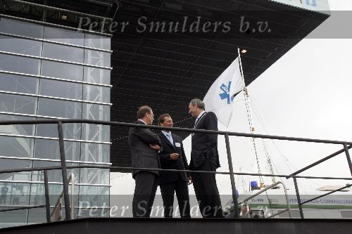 Amsterdam,20 augustus 2005
Amsterdam Sail 2005
Burgemeester Job Cohen wacht op de komst van Koningin Beatrix