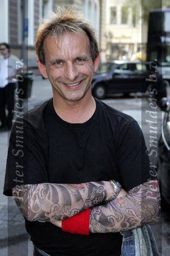 Amsterdam 31 augustus 2005
Presentatie Glamour en Lady card in Amstel hotel.
Johan Vlemmix met tatoo shirt