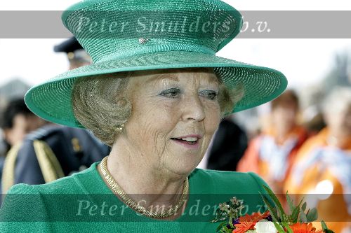 Amsterdam 20 augustus 2005
Koningin Beatrix doopt Beatrix catemaran voor het prinses Beatrix fonds op Sail 2005