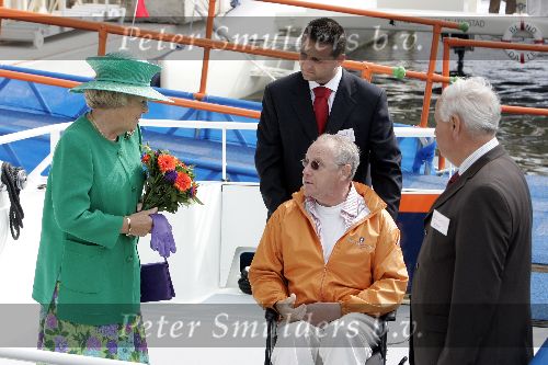 Amsterdam 20 augustus 2005
Koningin Beatrix doopt Beatrix catemaran voor het prinses Beatrix fonds op Sail 2005