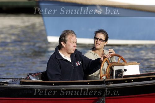 Weesp 28 augustus 2005
Maarten Spanjer varen met boot met dochter Paul Huf.