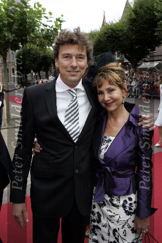 Noordwijk 27 augustus 2005
Trouwen Prins Pieter Christiaan en Anita v Eijk.
Mark Klein Essink met zijn vrouw Carolien v d Berg