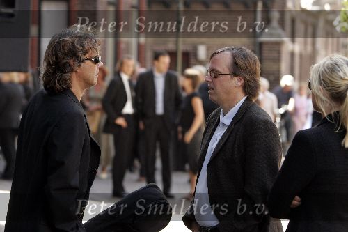Venlo 29 augustus 2005
Begrafenis Glenn Corneille in Venlo.
Edwin Schimscheimer en Marcel Schimscheimer