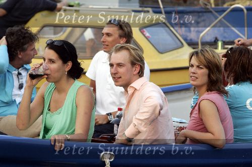 Amsterdam 18 augustus 2005
Deelnemers aan het Blok op sail.
Merel en Rogier en Nicolien Het blok 2005
