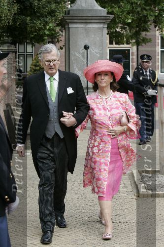 Noordwijk 27 augustus 2005
Trouwen Prins Pieter Christiaan en Anita v Eijk.
Broer Pieter v Vollenhoven met vrouw