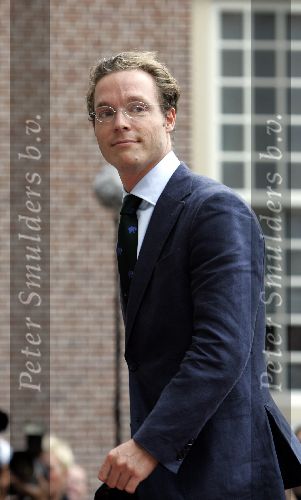 Apeldoorn 25 augustus 2005
Trouwen Prins Pieter Christiaan en Anita v Eijk.
Jaime
Peter Smulders bv