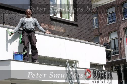 Amsterdam 1 augustus 2005
De ramenwasser van de pc hooftstraat