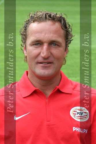 Eindhoven, 8 Augustus 2005 
Perspresentatie Selektie PSV Seizoen 2005/2006
Assistent trainer Rene Eijkelkamp