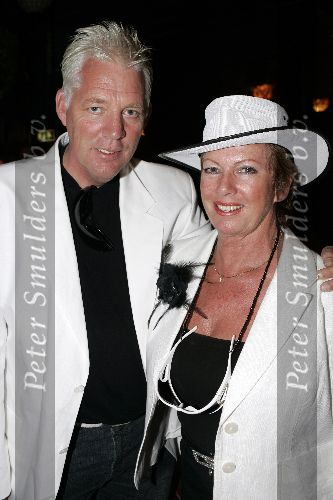 Amsterdam 30 augustus 2005
Presentatie dvd Johnny Jordaan.
Ria Valk met vriend