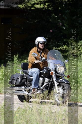 Amsterdam 17 augustus 2005
Ron Brandsteder op zijn Motor