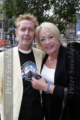 Amsterdam 8 augustus 2005
Reunie sterrenslag met boot in amsterdam.
  Viola Holt met haar man Peter Holt