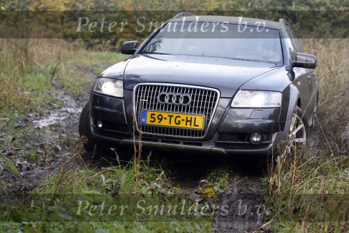 Weert 11 november 2006
Test voor stuff van de audi a6 all road bij ecool anti slipschool.