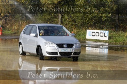 Weert 11 november 2006
Test voor stuff van de audi a6 all road bij ecool anti slipschool.
