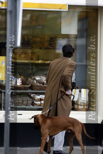 Amsterdam 10 november 2006
Edwin de Roy v Zuydewijn met zijn hond Pablo.