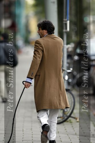Amsterdam 10 november 2006
Edwin de Roy v Zuydewijn met zijn hond Pablo.