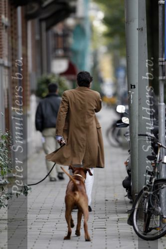 Amsterdam 10 november 2006
Edwin de Roy v Zuydewijn met zijn hond Pablo.
