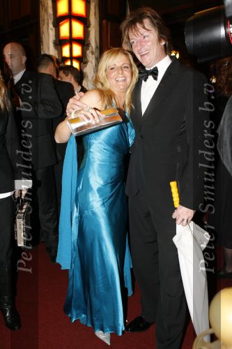 AMSTERDAM 16 november 2006
Premiere James Bond in Tuschinski. Erik de Zwart met vrouw