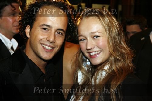AMSTERDAM 16 november 2006
Premiere James Bond in Tuschinski. John Karthaus en Carolien Spoor