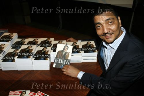 Amsterdam 24 november 2006
Presentatie boek en dvd van Jurgen Raymann door Henk ten Cate.