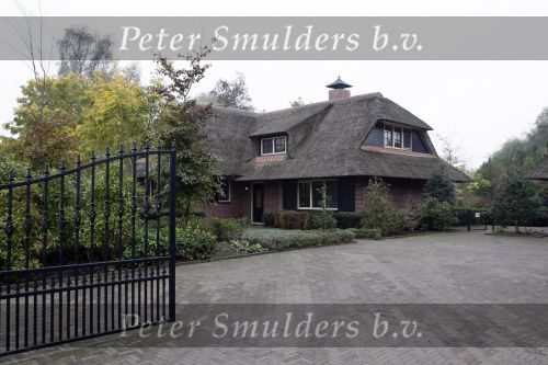 Tienhoven 7 november 2006
Huis waar leila Jacobs gewoont heeft voordat ze bij haar moeder ging wonen.