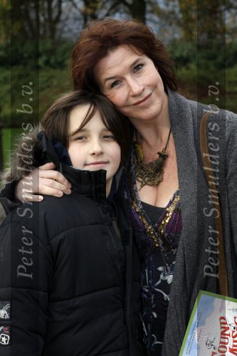 Kaatsheuvel 29 november 2009
Presentatie CD Sound of music in het efteling theater. Anita Donk met haar zoon
Peter Smulders bv