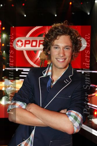Hilversum 4 december 2009
Opnames live show popstars in studio 22. Bart popstars
Peter Smulders bv