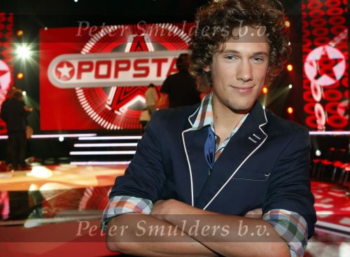Hilversum 4 december 2009
Opnames live show popstars in studio 22. Bart popstars
Peter Smulders bv
