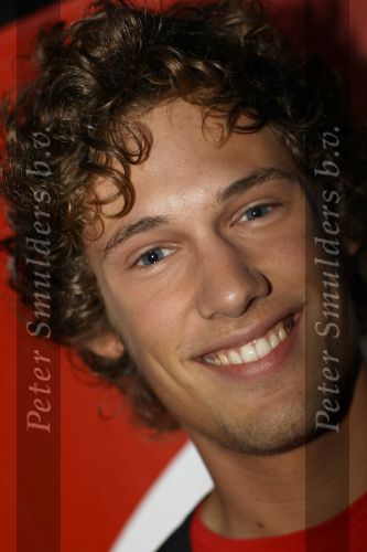 Amsterdam, 17 November 2009
Presentatie Escape van Finalisten Popstras 2009
Bart Popstars 2009 
Peter Smulders BV