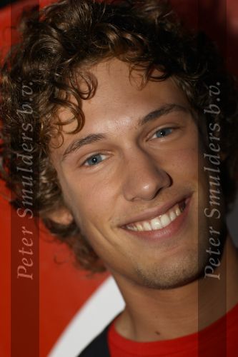 Amsterdam, 17 November 2009
Presentatie Escape van Finalisten Popstras 2009
Bart Popstars 2009 
Peter Smulders BV