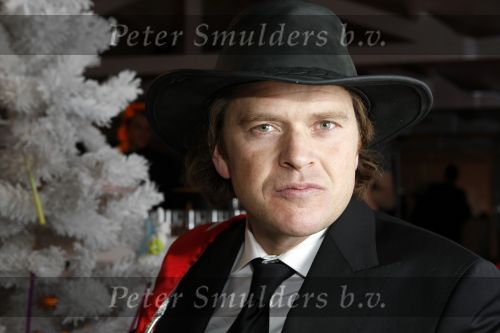 Amsterdam 18 november 2009
Esquire best geklede man van Nederland verkiezing. Beau v Erven Dorens met CQC collega\'s
Peter Smulders bv