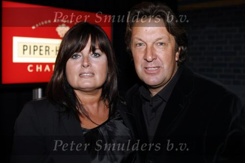 Amsterdam 9 november 2009
LAF Life after Football beurs  in de beurs van Berlage. Bennie Wijnstekers met vrouw
Peter Smulders bv