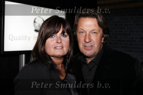 Amsterdam 9 november 2009
LAF Life after Football beurs  in de beurs van Berlage. Bennie Wijnstekers met vrouw
Peter Smulders bv