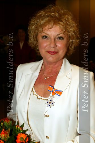 Soestduinen 26 april 2003
Conny Vink krijgt koninklijke onderscheiding