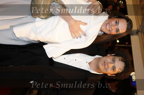 Amsterdam 16 november 2009
Premiere komt een vrouw bij de dochter in Tuschinski. Dirk Zeelenberg met vriendin
Peter Smulders bv