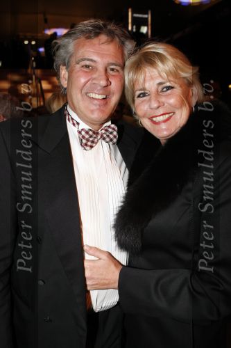 Amsterdam 10 december 2009
VIP avond van de miljonair fair in de RAI. Ellen Soeters met Man Martin Stijve
Peter Smulders bv