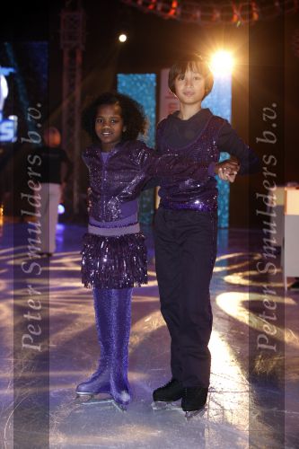 Amsterdam 8 december 2009
Sterren kinderen dansen op het ijs in de rai. Frank en Nikki La croix met hun dochter Emma
Peter Smulders bv
