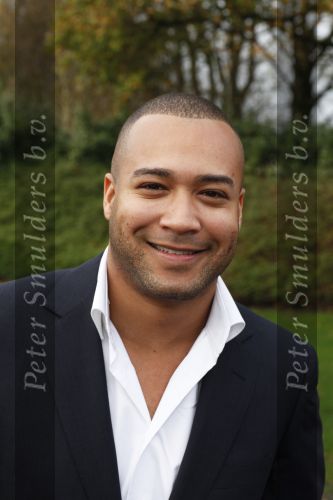 Kaatsheuvel 29 november 2009
Presentatie CD Sound of music in het efteling theater. Everon Jackson Hooi
Peter Smulders bv