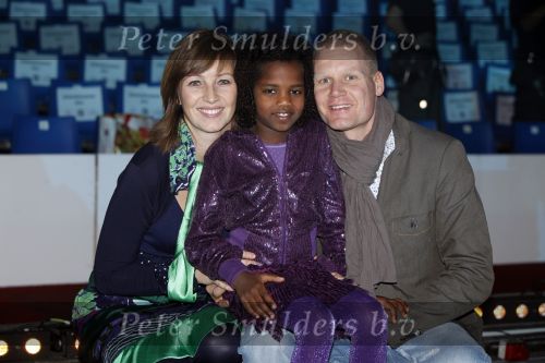 Amsterdam 8 december 2009
Sterren kinderen dansen op het ijs in de rai. Frank en Nikki La croix met hun dochter Emma
Peter Smulders bv