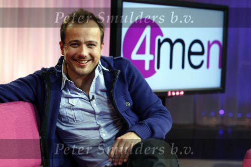 Asterdam 16 november 2009
Opnames 4you en 4 men met Geert Hoes en Cynthia Abma. Linda Beer id de producente.
Peter Smulders bv