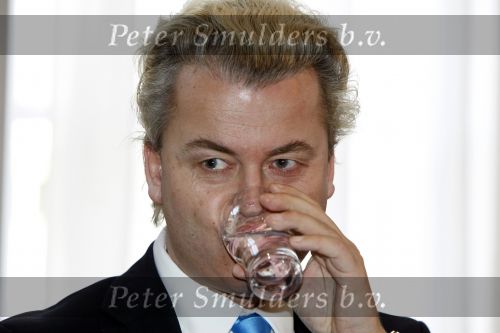 Den Haag 19 november 2009
Karel Hille intervieuwt Geert Wilders op het binnenhof.
Peter Smulders bv