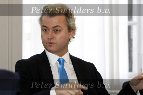 Den Haag 19 november 2009
Karel Hille intervieuwt Geert Wilders op het binnenhof.
Peter Smulders bv