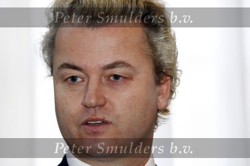 Den Haag 19 november 2009
Karel Hille intervieuwt Geert Wilders op het binnenhof.
Peter Smulders bv