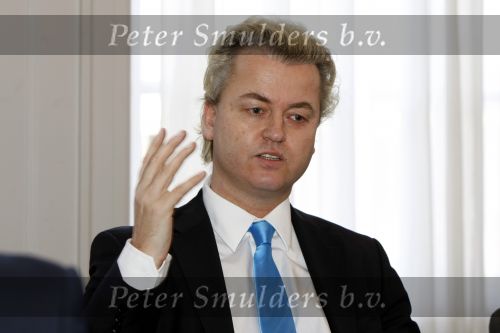 Den Haag 19 november 2009
Karel Hille intervieuwt Geert Wilders op het binnenhof.
Peter Smulders bv